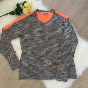 ATHLETA Snowscape Crew - Gray Spacedye